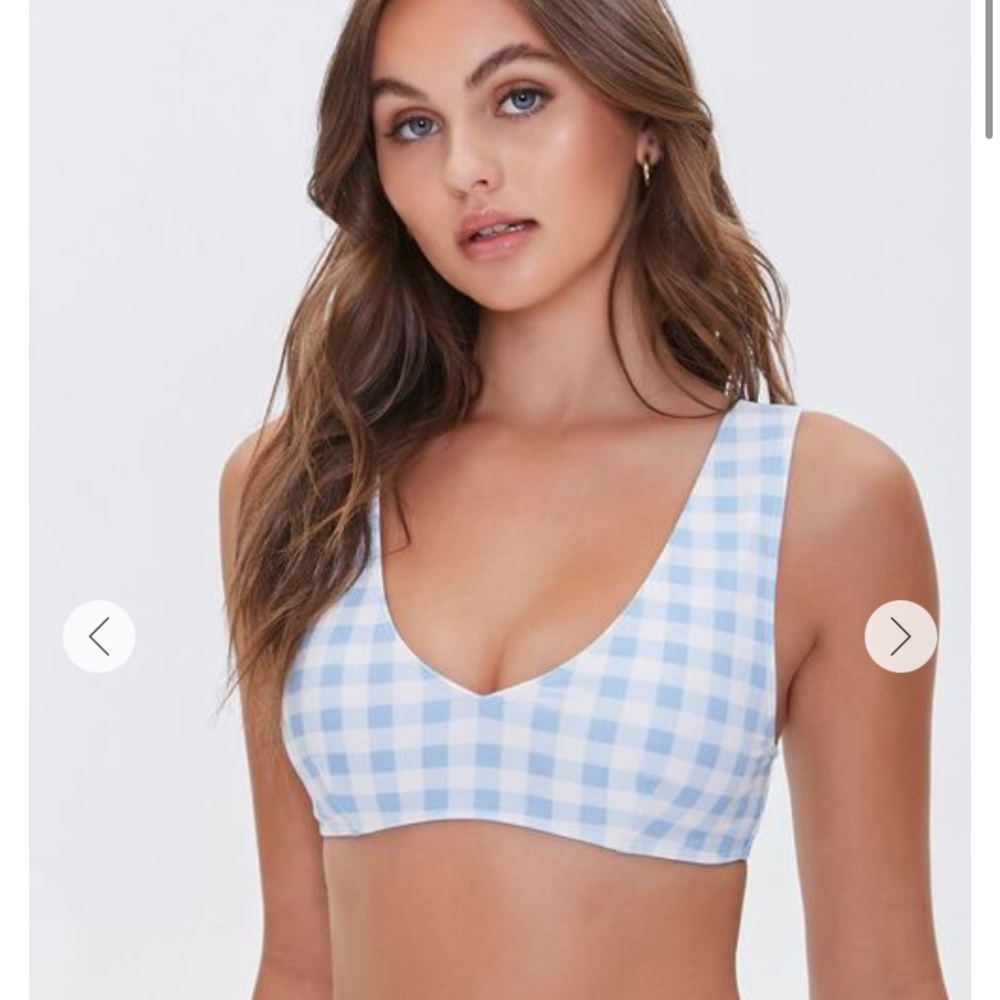 NWT Checkered bikini top